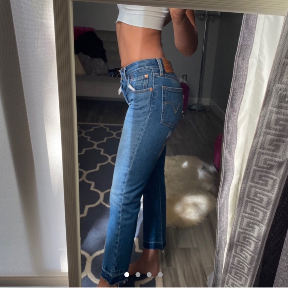 Levis 501 Jeans Straight Leg Cropped Size 26